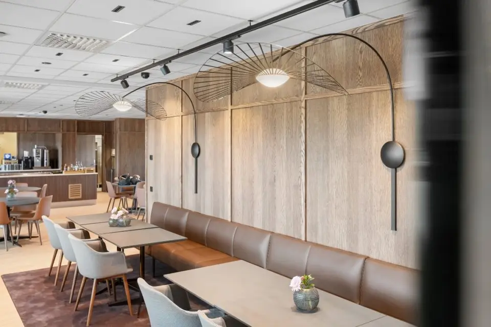 sparebank 1 belysning kantine 2 1024x683