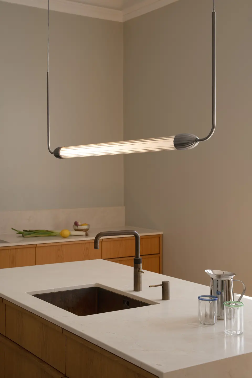 umage lifestyle lemon squeeze linear pendant lamp polished steel 1