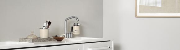 bathroom2